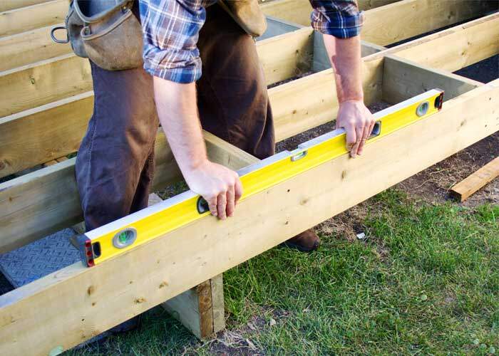 What Goes into A High-Quality Deck?